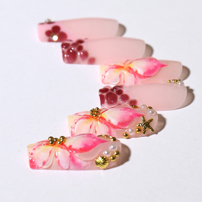 Artistic 3D Nail Art Stornfield