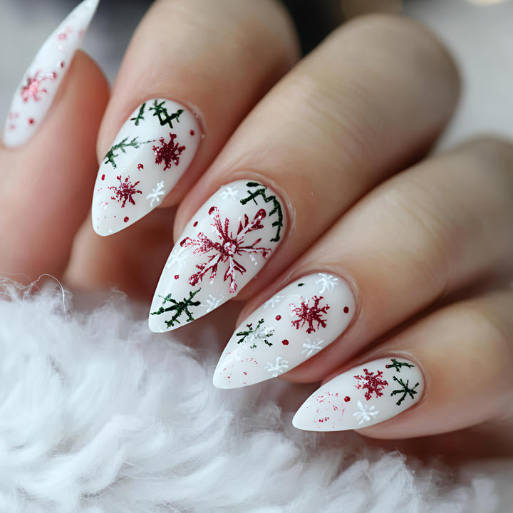 Artificial nails with winter snowflake and Christmas motif Stornfield