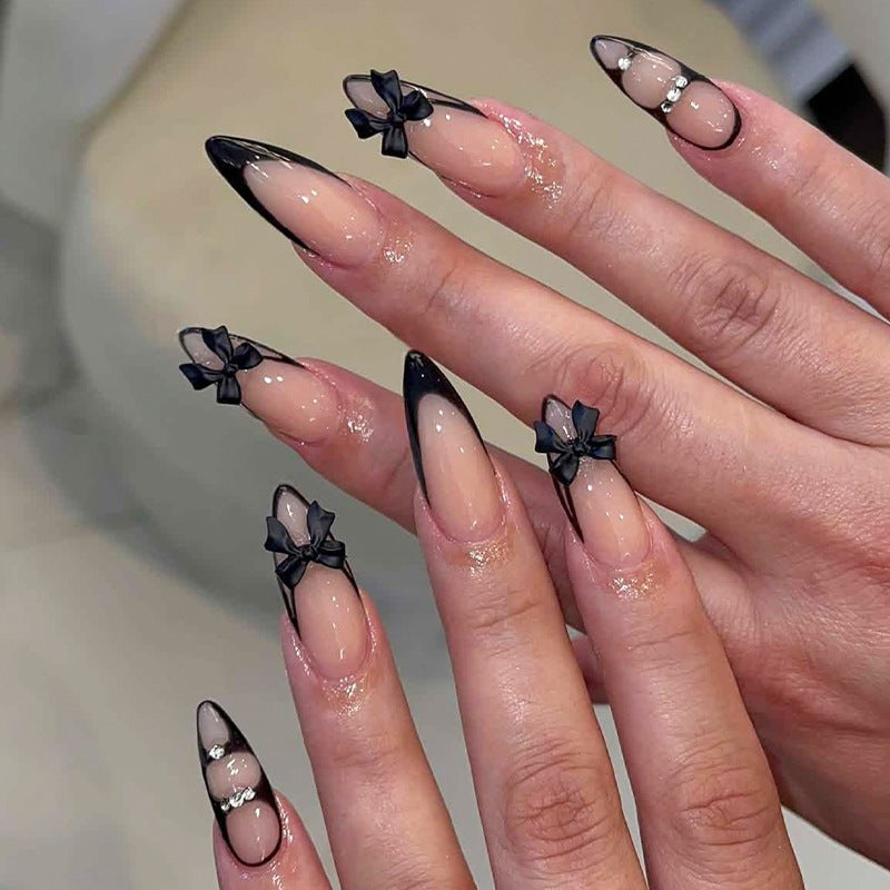 Artificial artificial nails with stylish accents Stornfield