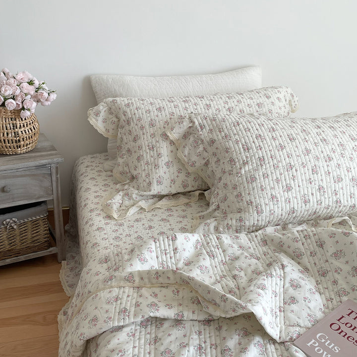 Quilted Floral Ruffled Bedspread and Pillow Sham Set