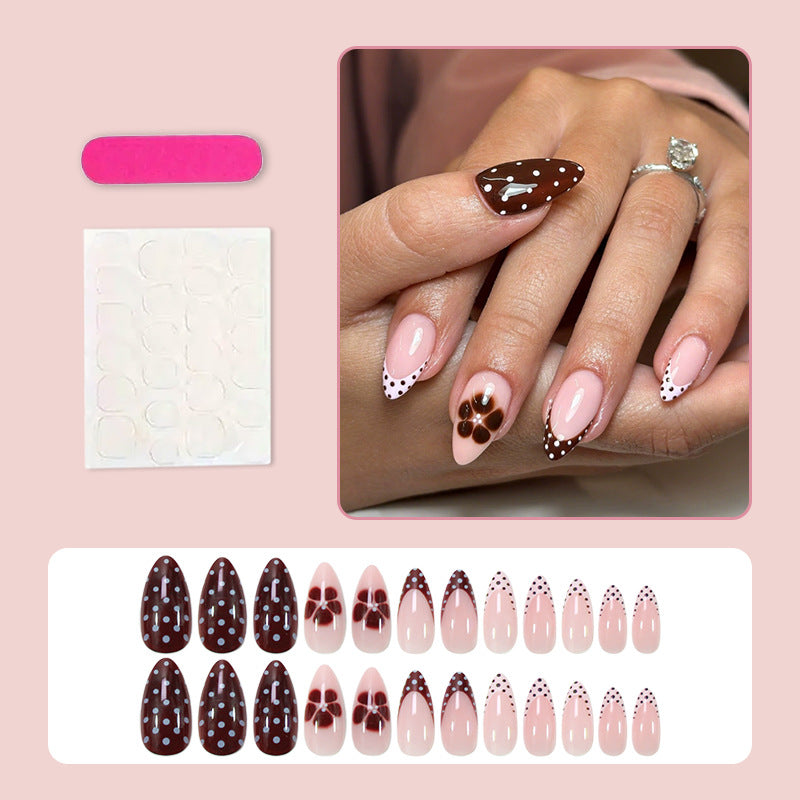 Artificial nail set with sweet chocolate and flower designs Stornfield