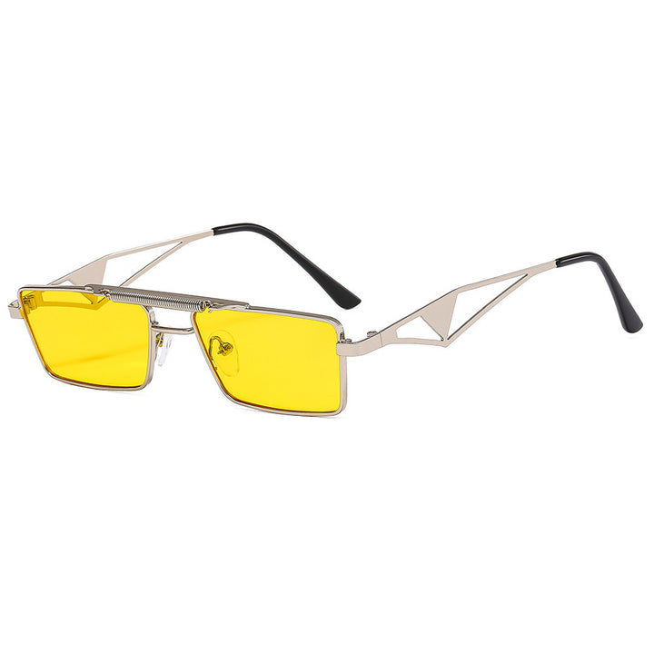Fashionable sunglasses with square frame and mirrored lenses Stornfield