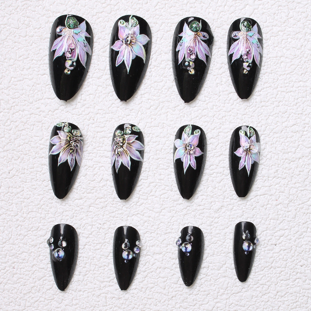 Floral Embellished Press-On Nails Stornfield