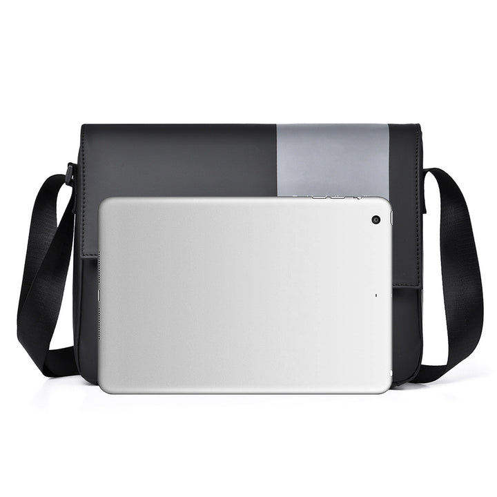 Elegant Shoulder Bag with Adjustable Strap Stornfield