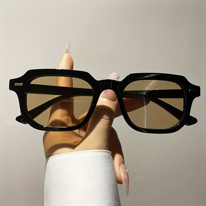 Ladies stylish sunglasses in striking, geometric design Stornfield