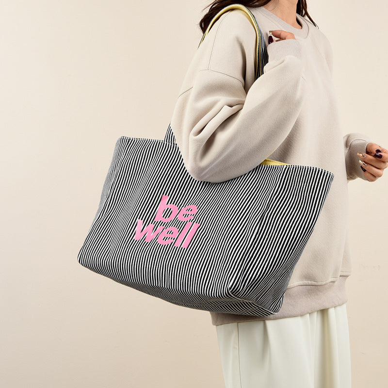 Spacious tote bag for leisure and shopping Stornfield