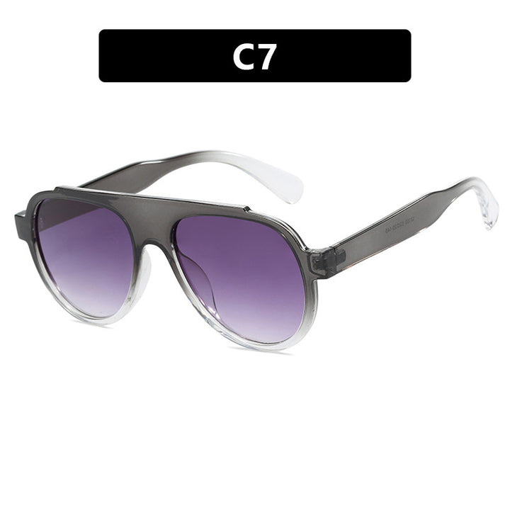 Women's stylish black sunglasses in modern design Stornfield