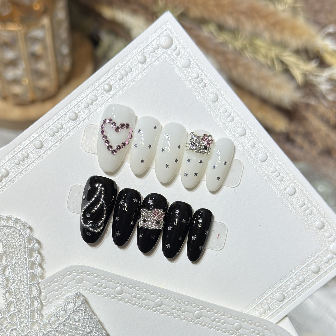 Elegant Starry Night Art Press-On Nail Set Stornfield