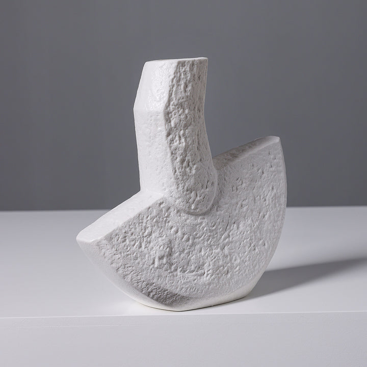 Artistic Ceramic Sculpture Stornfeild
