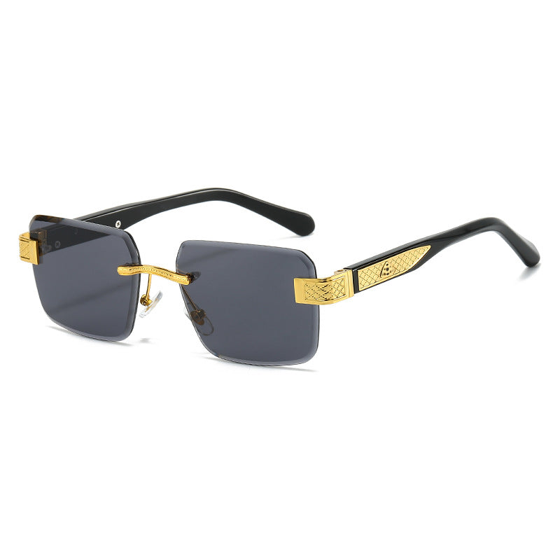 Ladies elegant sunglasses with luxurious, glittering frame Stornfield