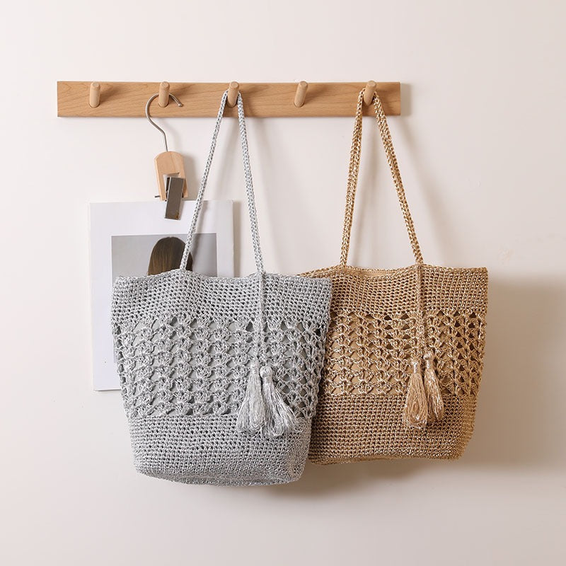 Crocheted tote bag with elegant tassels Stornfield
