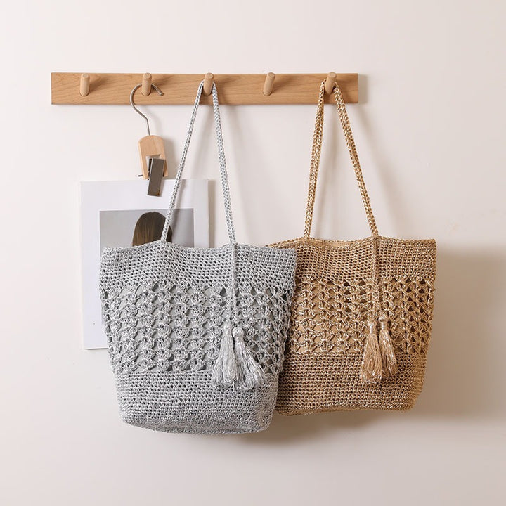Crocheted tote bag with elegant tassels Stornfield