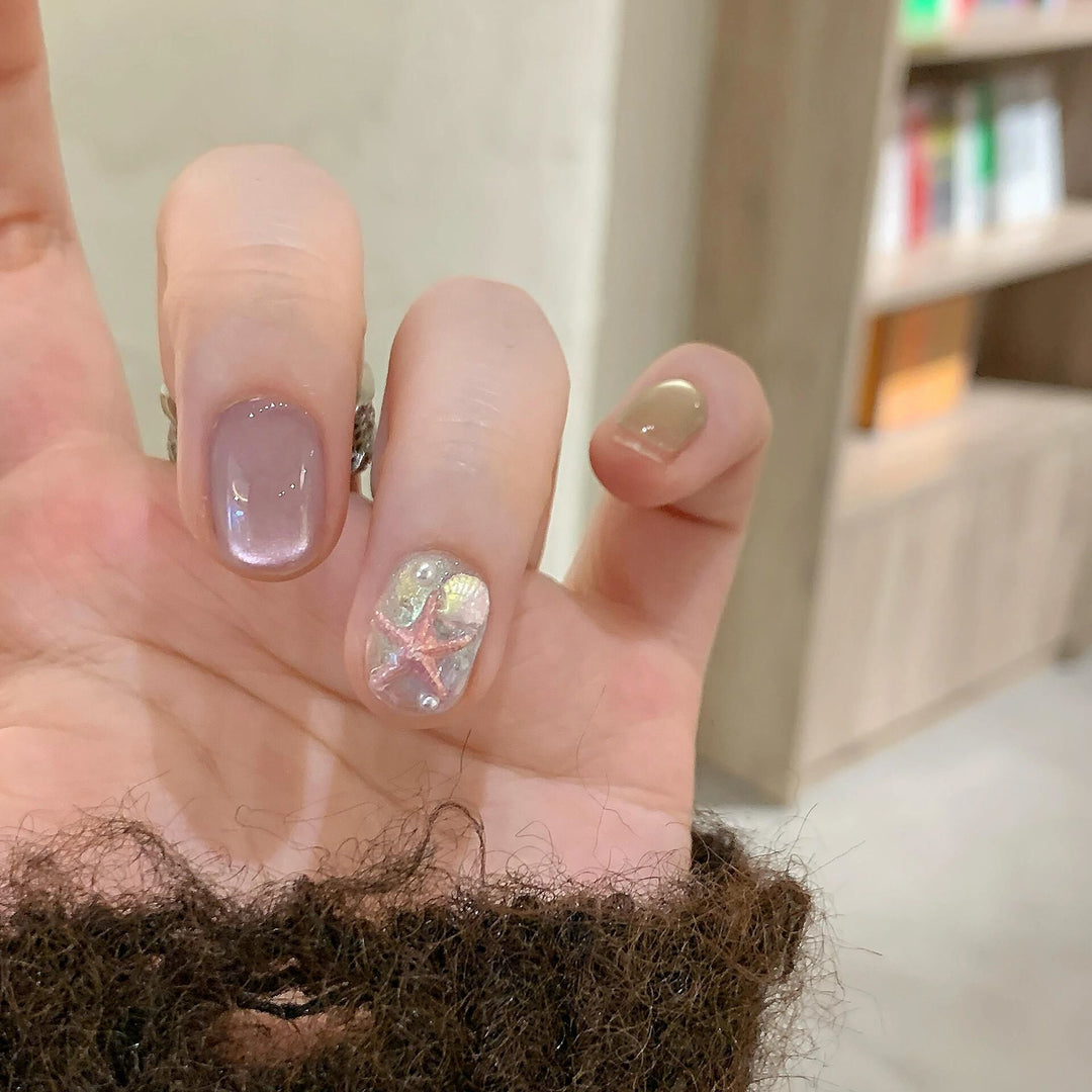 Artificial Nail Set with Shimmering Accents Stornfield