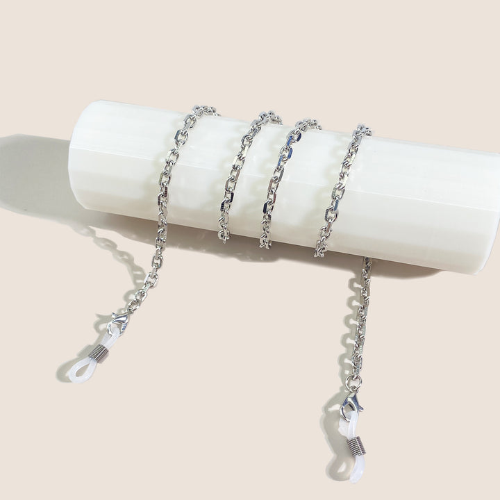 Fashionable Gold Chain Eyewear Connector Stornfield