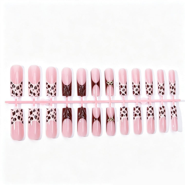 Nail set with stylish leopard pattern and elegant accents Stornfield