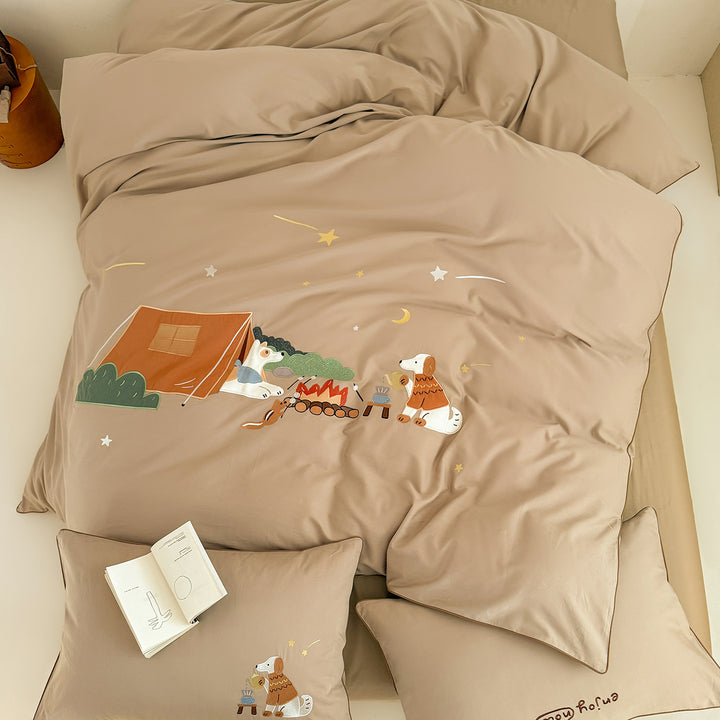 Children's bedding set made of cotton blend with embroidered camping motif