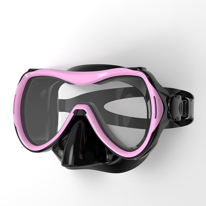 Diving mask with ergonomic design Stornfield