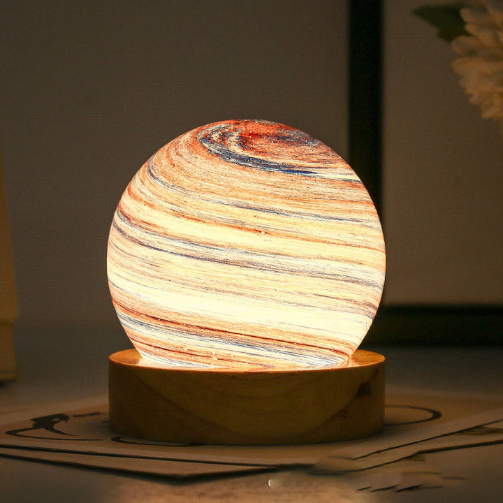 Stornfield | Enchanting Planet Lamp – A Universe of Colors and Dreams