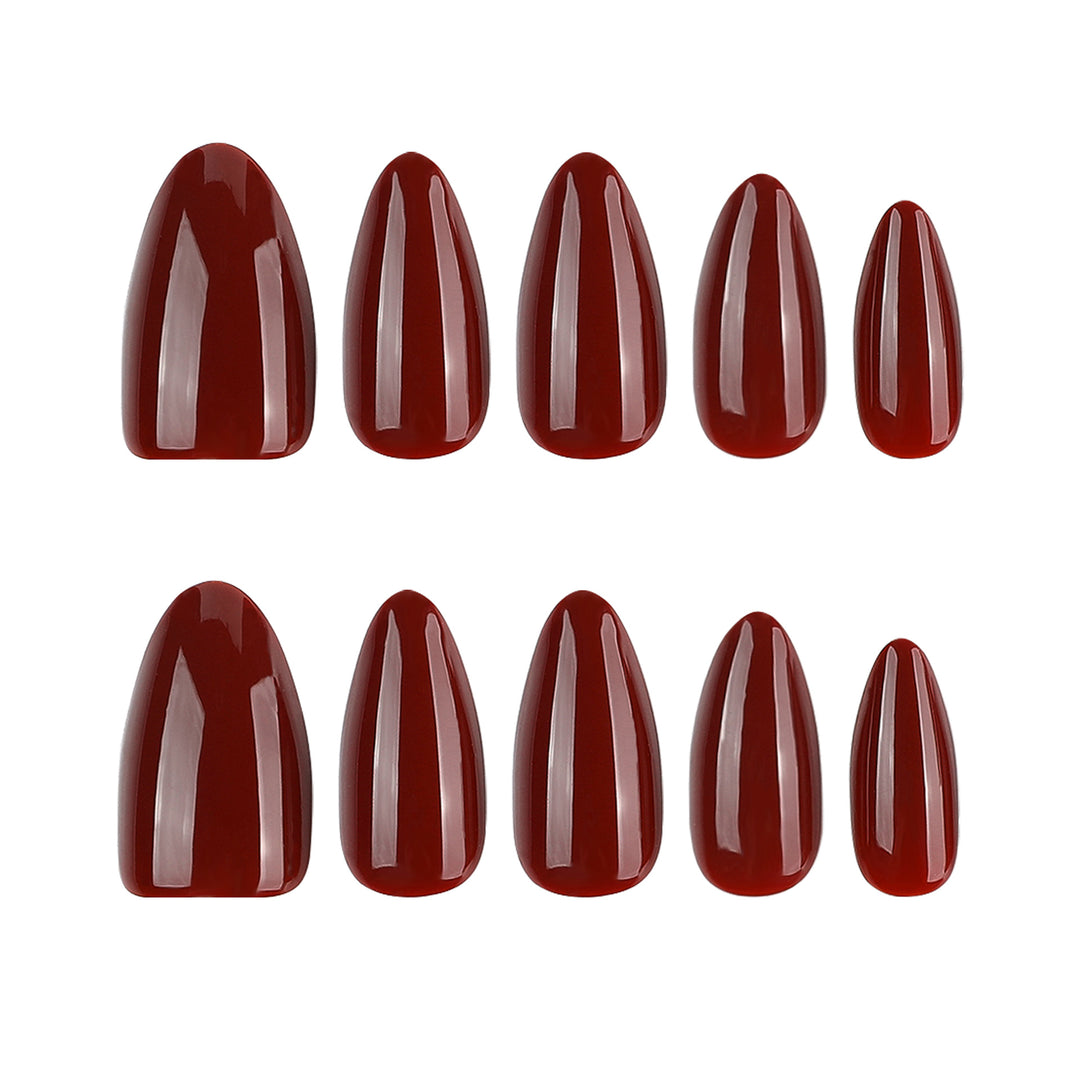 Elegant Nail Art in Modern Design Stornfield