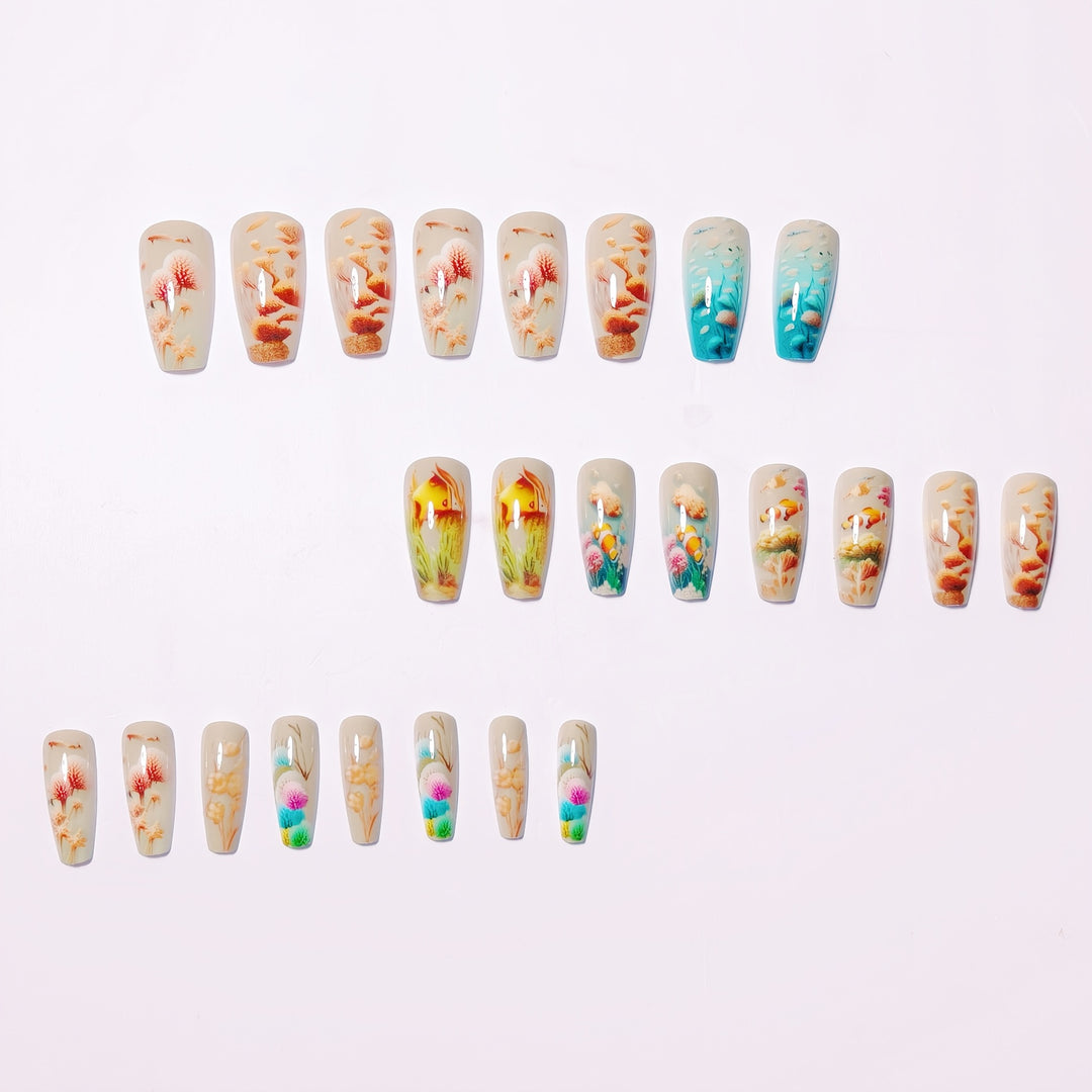 Artificial nails with maritime underwater motif Stornfield