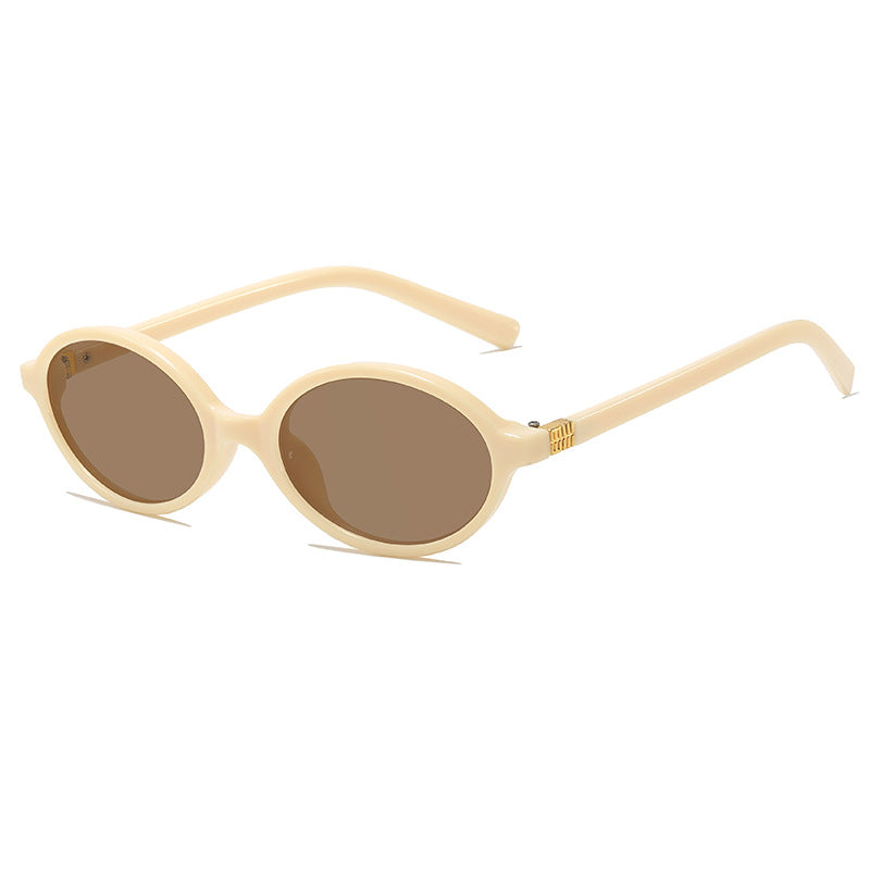 Vintage-Inspired Oval Frame Eyeglasses Stornfield