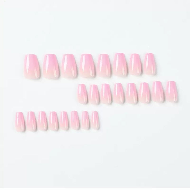 Artificial nail set with elegant gradient and modern design Stornfield