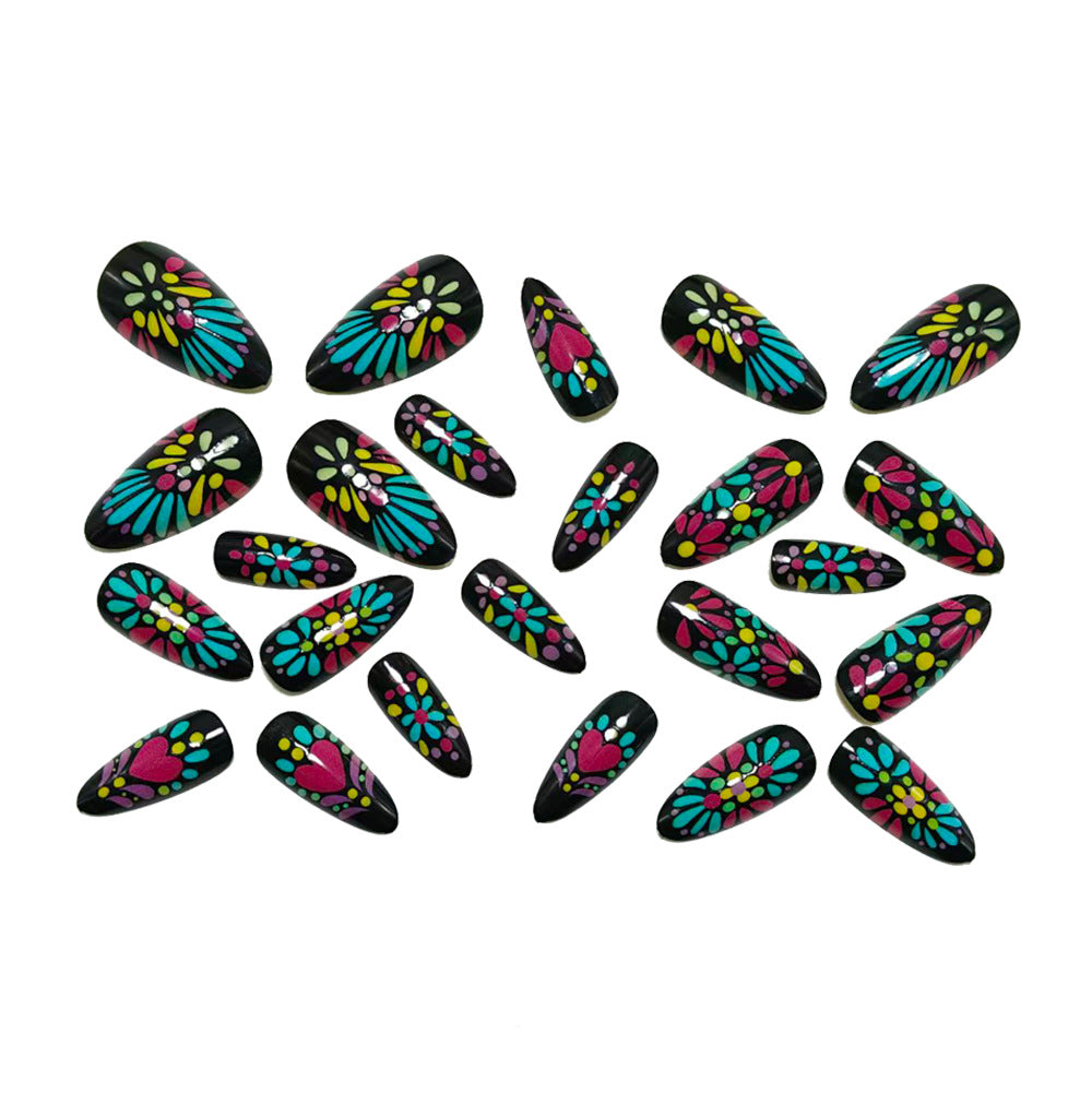 Decorative Nail Modeling Stornfield