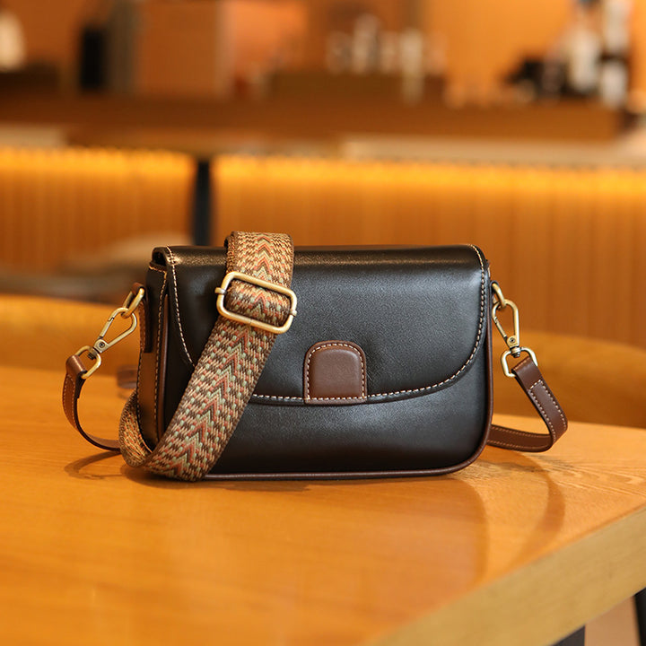 Elegant Leather Crossbody Bag  1791995269