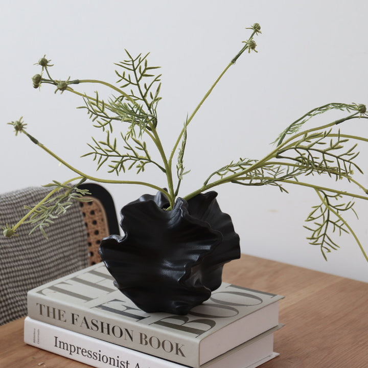 Modern Decorative Flower Vase for Home Decor