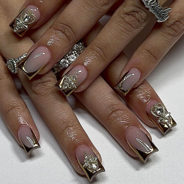 Artful Nail Extensions with Gold Accents Stornfield