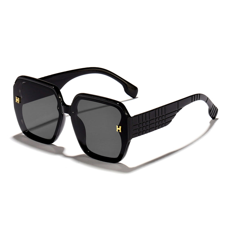 Women's fashionable sunglasses with square frame and trendy lenses Stornfield