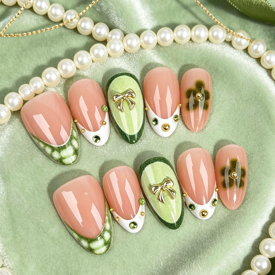 Floral-Inspired Decorative Press-On Nail Set