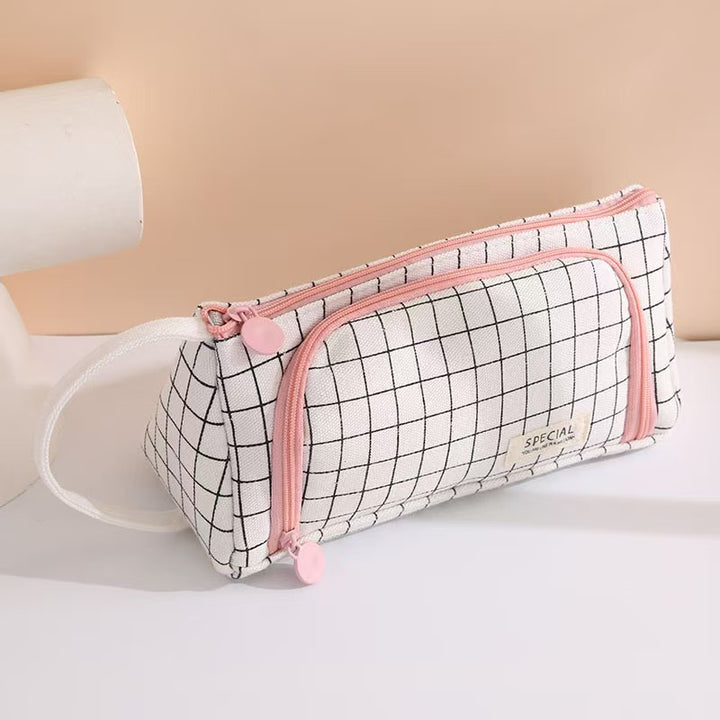 Multifunctional Storage Pouch