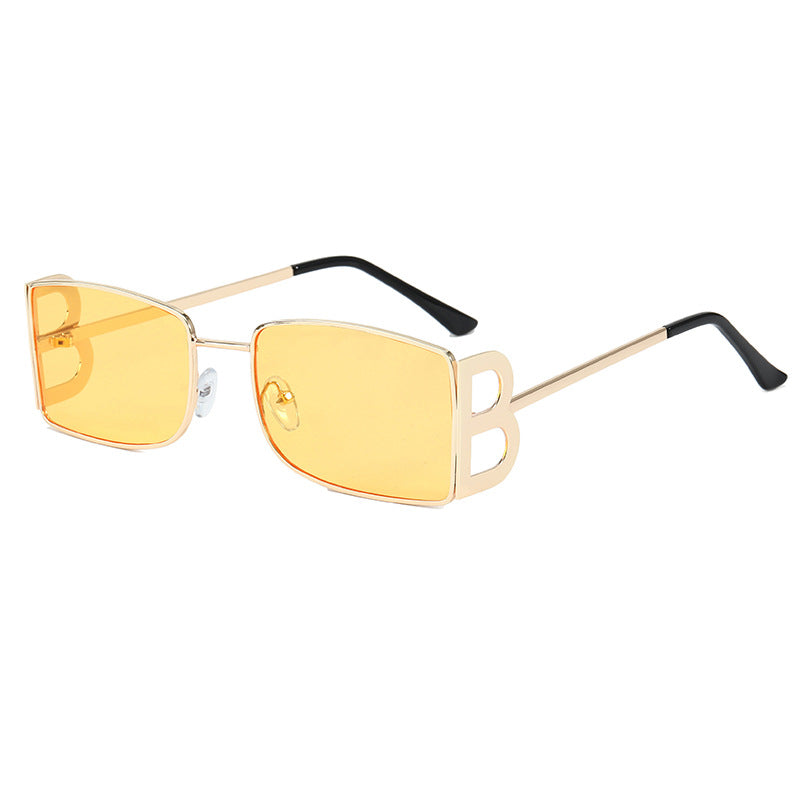 Ladies Designer Sunglasses with Striking Frame Stornfield