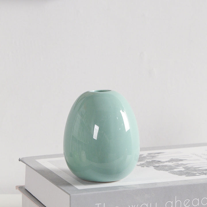 Artistic Ceramic Decorative Vase Stornfeild