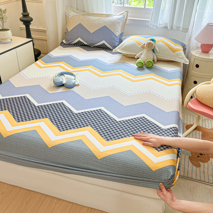 Floral Patterned Fitted Sheet Set