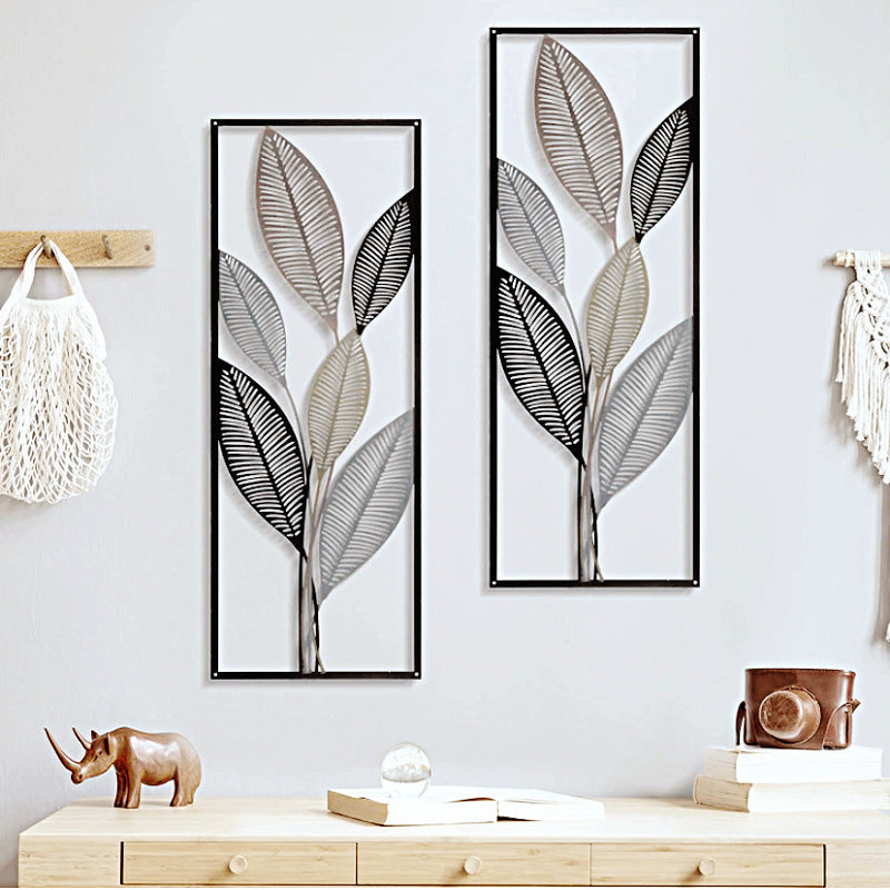 Elegant Leaf-Inspired Metal Wall Art Stornfield