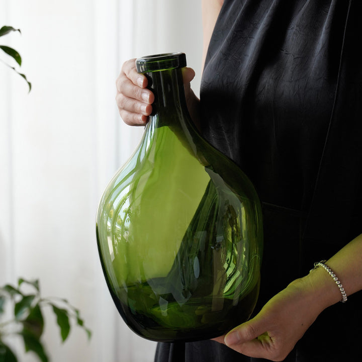Elegant Glass Vase Stornfield