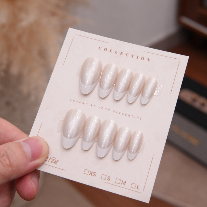 French Tip Press-On Nail Set