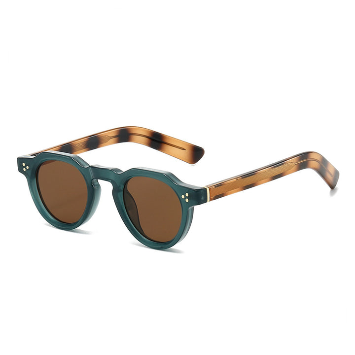 Women's fashionable sunglasses with extravagant frame and UV protection Stornfield