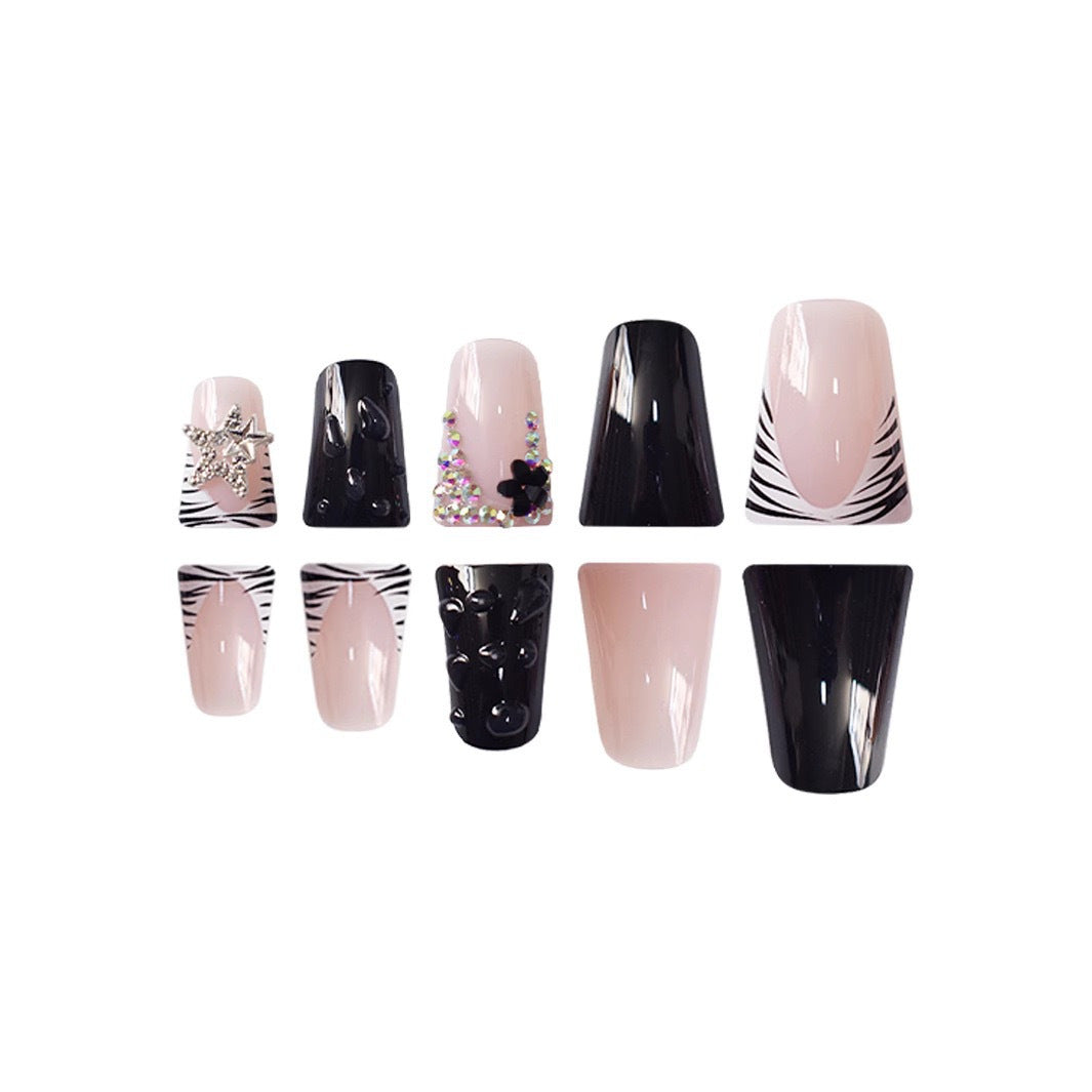 Floral Accent Nail Art Extensions Stornfield