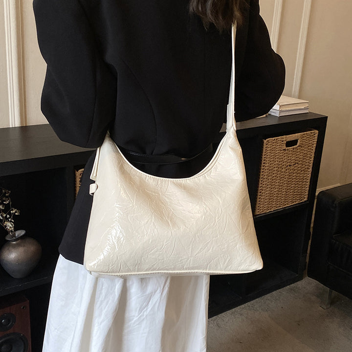 Soft Leather Minimalist Hobo Bag Stornfield