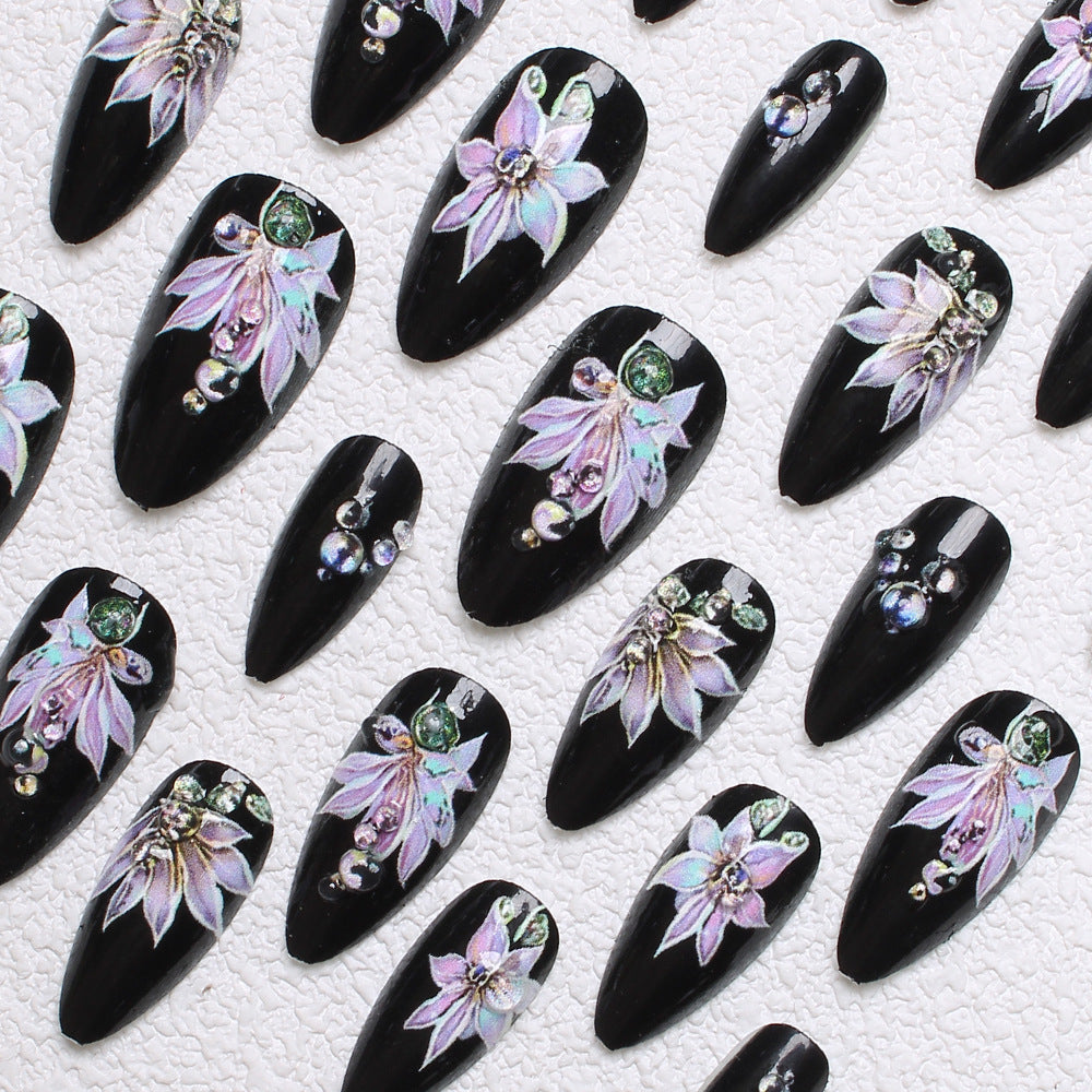 Floral Embellished Press-On Nails Stornfield