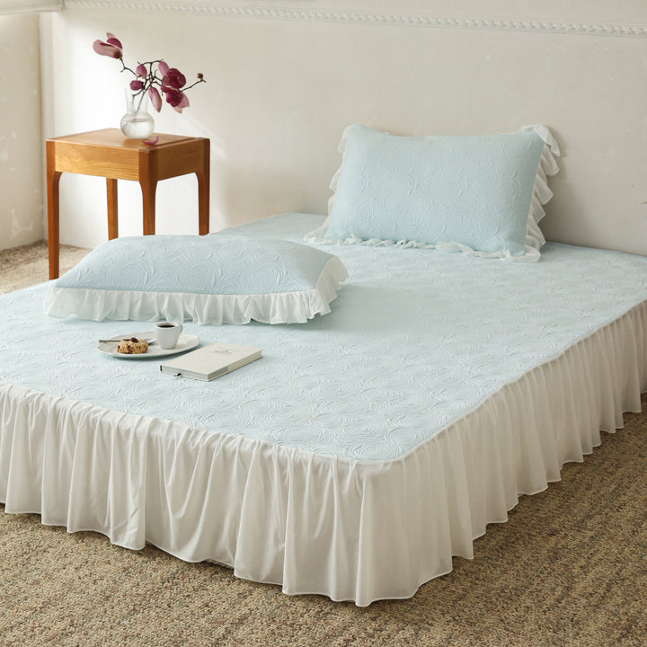 Bedding set with quilted mattress topper and ruffled skirt
