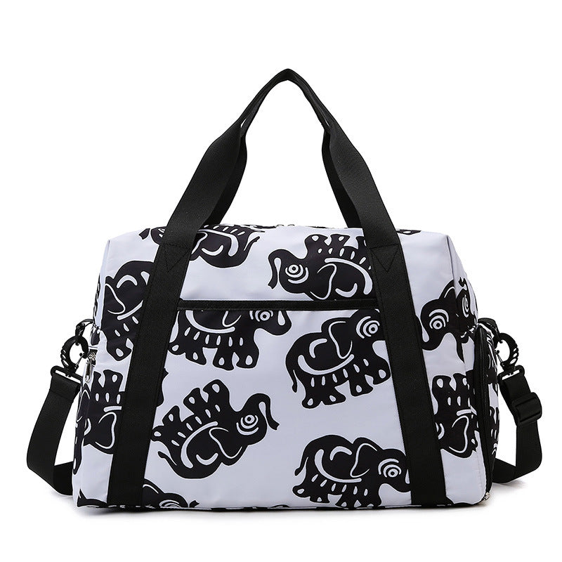 Sporty travel bag with playful elephant pattern Stornfield