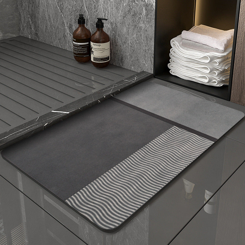 Modern Geometric Bath Mat Stornfield