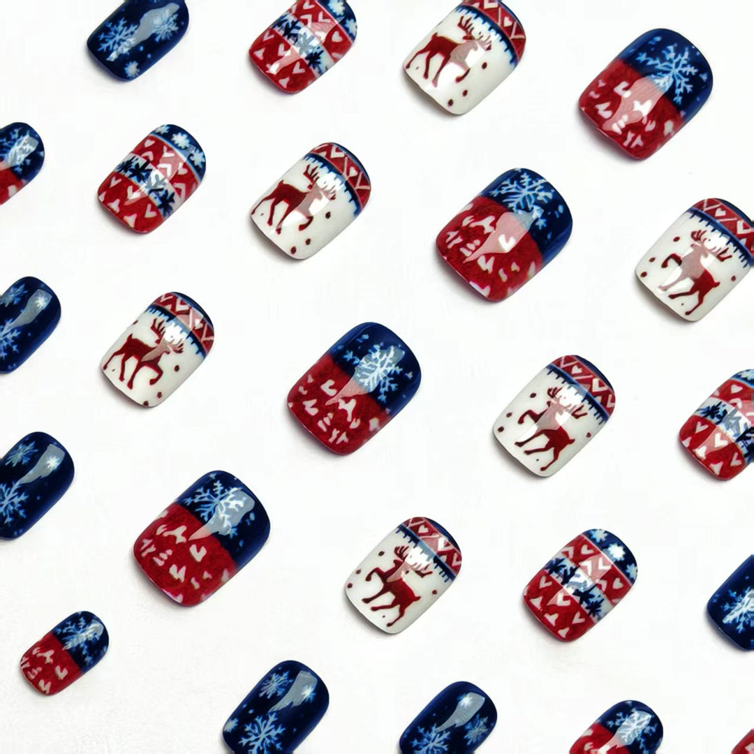 Winter Acrylic Nail Set Stornfield