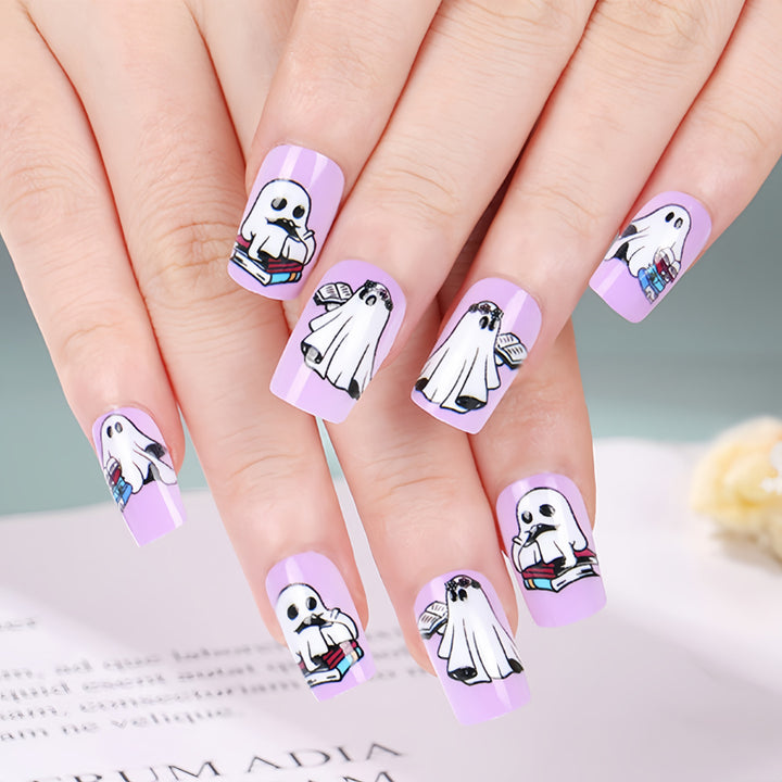 Artificial nails with playful ghost design Stornfield