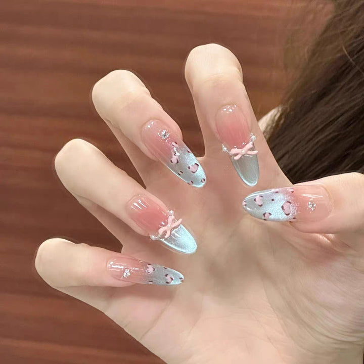 Artistic Floral and Minimalist Press-On Nails Stornfield
