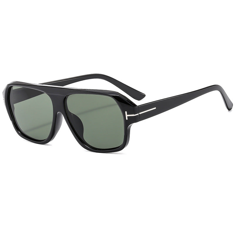 Women's fashionable sunglasses with distinctive geometry and brown lenses Stornfield